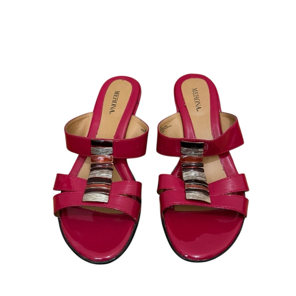Merona Women's Fuchsia Sandals with Silver Accents